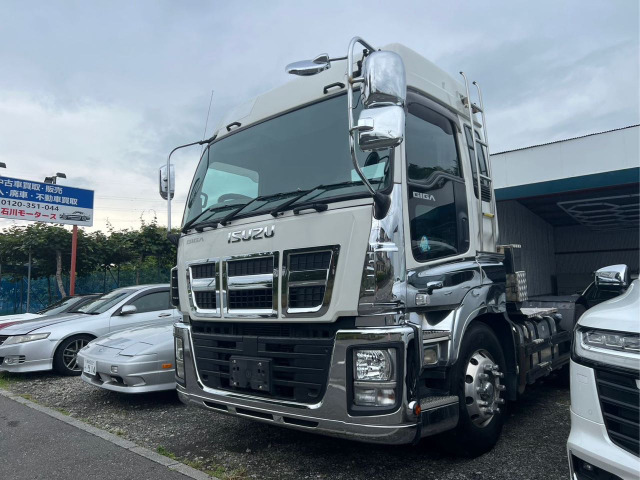ギガ トレーラーヘッド 1年車検付き