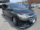 3ヶ月・3000kmの無料保証付きです。エンジン、ミッション等の修理の際に金額が大きくなりがちな箇所も無料修理で安心です。最大3年までの有料保証も取り扱っております。