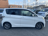 自動車保険もご相談ください。当店は三井住友海上、あいおいニッセイ同和損保の代理店です。保険担当が万一の際は連携を取って迅速にご対応致します。代車・レンタカーもご用意できますのでご安心ください。