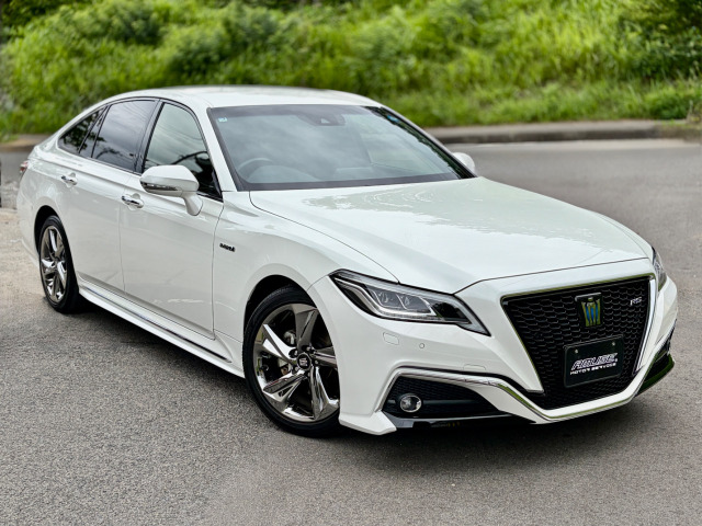 クラウン ハイブリッド 2.5 RS 禁煙車 前後カメラドラレコ 3眼LED
