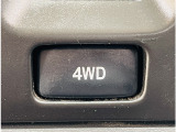 4WDボタン