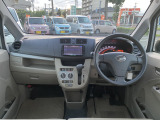 大高店は軽自動車をメインに取り扱っておりますが、本店ではコンパクトカーからミニバン、輸入車まで取り扱っております。グループ全店で常時在庫180台以上取り揃えております。厳選仕入れをしております!