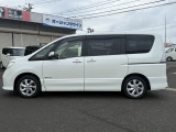 セレナ 2.0 ハイウェイスター S-HYBRID 
