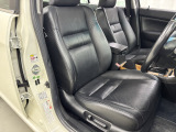 【展示車両について】 低価格を実現するため、微細な傷などは修理せずに展示している場合がございます。できるだけご説明させて頂くようにしておりますが、ご不安な方はスタッフまでお尋ねください。