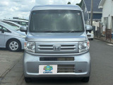 スタッフ全員、車好き&お客様思いのメンバーです!♪
