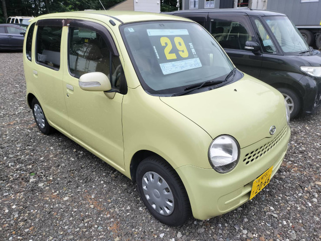ダイハツ ムーヴラテ 