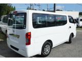 NV350キャラバン 2.0 DX ロング 9人乗Wエアコン電格ミラーETCエマブレ