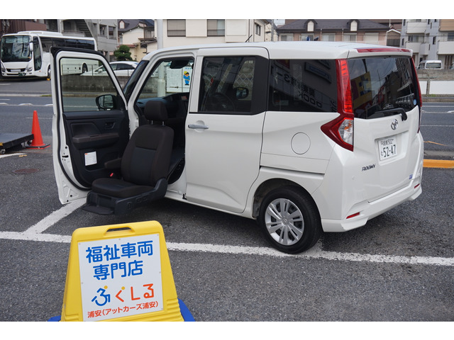 トヨタ ルーミー 