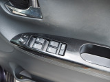 電動収納ミラー・パワーウインドウとドアロックスイッチです・お車は1台限りですので、少しでも気になりましたら09046440671迄、商談のご予約ください