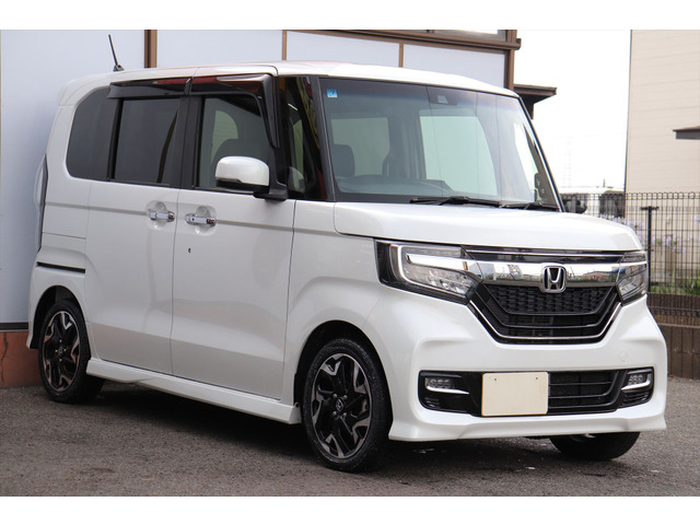ホンダ N-BOXカスタム 