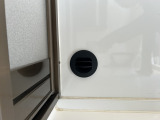 防水シャワールームにもFFヒーター吹き出し口があるので濡れた服なども乾かすことが出来ます!