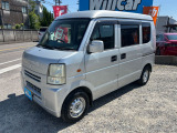 車内もキレイで嫌な臭いもありません!ご納車後の臭いが付きにくくなる「ドクターバズーカー」もご用意しております。愛車を大切に乗って頂く、お子様がいらっしゃるお客様にご好評いただいております。