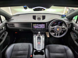 マカン GTS PDK 4WD 正規D車 パノラマSR BOSEサウンド