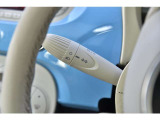 【気持ち良くご納車致します】仕上げ専門スタッフによる、専用ポリッシャーによるボディの磨き仕上げ、ホイール、タイヤハウス内側の清掃、内装の抗菌クリーニング、各部スイッチ、ハンドル、細部の清掃を行います。