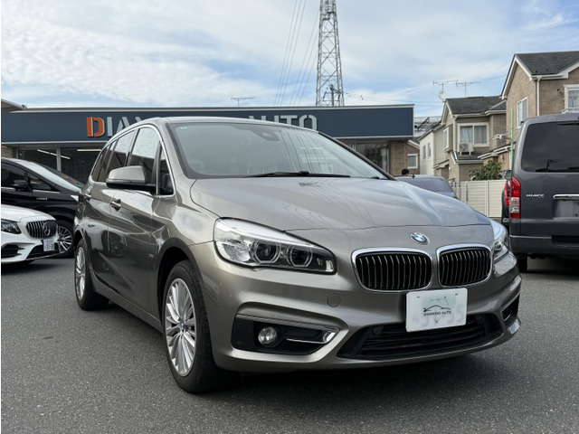 2シリーズグランツアラー 218d ラグジュアリー 