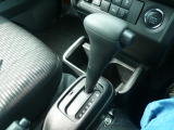 フロアCVT☆レバーを軽く引くだけで運転できます!