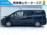 ノア/ヴォクシーの兄弟車、エスクァイア入庫いたしました、2.0Gi特別仕様ブラックテーラード、オススメの1台です。