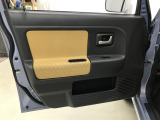 【展示車両について】 低価格を実現するため、微細な傷などは修理せずに展示している場合がございます。できるだけご説明させて頂くようにしておりますが、ご不安な方はスタッフまでお尋ねください。