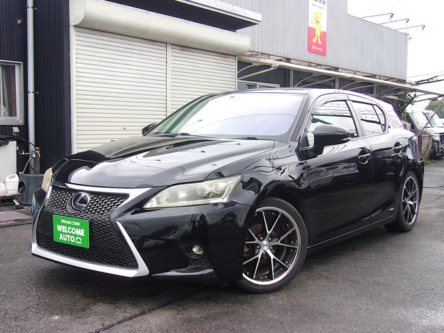 CT 200h バージョン C スピンドルグリル仕様 ナビ TV BT