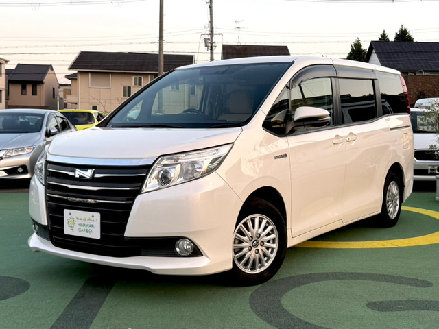 ノア 1.8 ハイブリッド G 禁煙車/純正ナビ/後席モニター