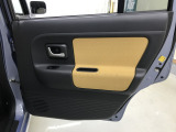 【自社整備工場完備】 自社整備工場を完備しており、納車前は徹底整備後お渡しとなります。自社工場だからこそ時間をかけれる。自社工場だからこそきめ細かい整備を。自社工場だからこそ出来る事があります。