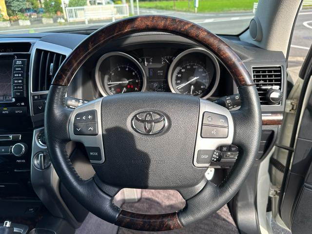 トヨタ ランドクルーザー200 4.6 ZX 4WD ユーザー買取 本革 サンルーフ