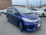 3ヶ月・3000kmの無料保証付きです。エンジン、ミッション等の修理の際に金額が大きくなりがちな箇所も無料修理で安心です。最大3年までの有料保証も取り扱っております。