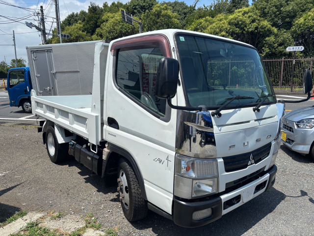 三菱ふそう キャンター 