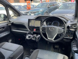 ヴォクシー 1.8 ハイブリッド ZS 煌II 10インチナビ 後席モニター 禁煙車