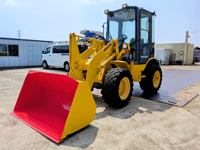 コマツ ホイールローダー WA40-6N0