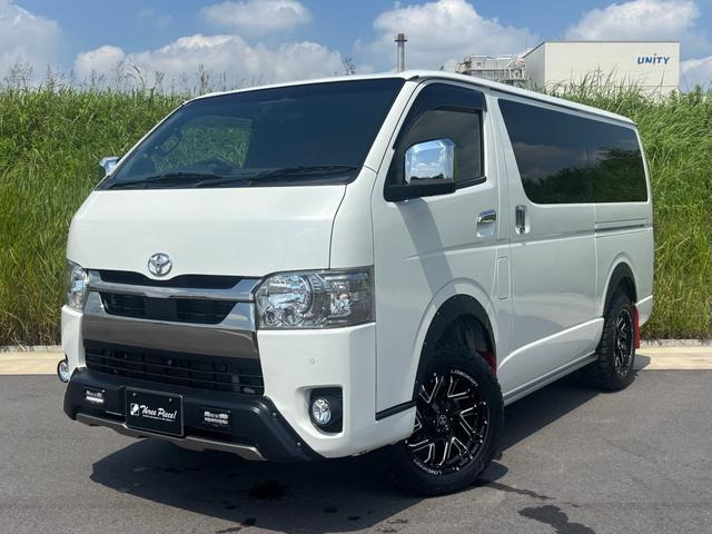 トヨタ ハイエースバン 