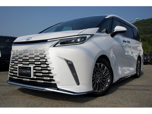 LM 500h バージョンL 4WD ホワイトレザー モデリスタエアロ