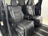 【全国納車OK】 現車をご覧になれないお客様でも、安心してお車をご購入いただける環境を整えております。 色々な角度から撮影したたくさんの画像など豊富な資料送りいたしております。