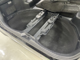 【自社整備工場完備】 自社整備工場を完備しており、納車前は徹底整備後お渡しとなります。自社工場だからこそ時間をかけれる。自社工場だからこそきめ細かい整備を。自社工場だからこそ出来る事があります。