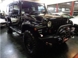 JEEPラングラーアンリミテッド3.8V6モデルデタッチャブルTOP&3.8V6エンジン4WD&アイアンバンパーリフトUPカラードフェンダー他装備充実車が入庫しました