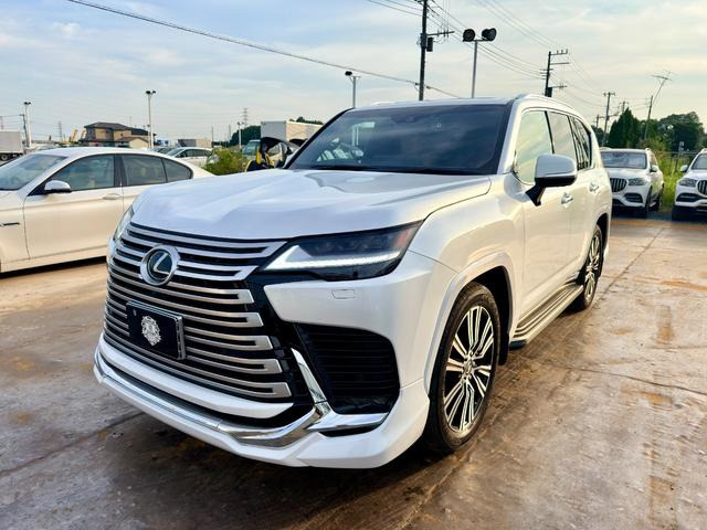 LX 600 4WD パノラミックビューモニター/エアサス/