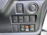 人気のノアSi!WxB!入庫しました!SDナビ!フルセグTV!両電動!ドラレコ前後!Bカメラ!ETC!Bluetooth!電格ミラー!AUTOライト!アイドリングストップ!7人乗り!是非この機会に!
