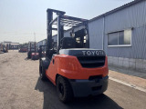 トヨタL&F エンジンフォークリフト 19695