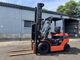 トヨタL&F 電動フォークリフト 19606