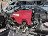 昔のホンダ車は赤い耐熱塗装が良く剥がれていましたが、今の物ははげないのか、こちらの車両が状態が良いのか。エンジン回りも綺麗です。