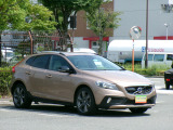 V40クロスカントリー T5 AWD SE 4WD アイシン8速AT OP18インチアルミ