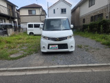 ライトの曇りなくキレイです。(支払総額23.8万円・圏内に限り・タイミングチェーンですのでベルト交換必要ございません)