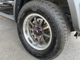 弊社ではタイヤやホイールなど新品から中古まで多数お取扱いをしております。仕様変更やタイヤ交換などご希望がございましたら一度ご相談下さい。