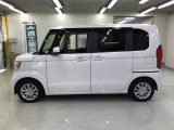 【ガラス張りの品質】 当社の展示車両にはAIS鑑定書とオートオークション会場の査定表を積み込んでいます。プライスボードの金額は諸経費込みのお支払い総額。品質も価格も百聞は一見に如かず。一目瞭然です。