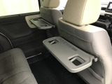 【展示車両について】 低価格を実現するため、微細な傷などは修理せずに展示している場合がございます。できるだけご説明させて頂くようにしておりますが、ご不安な方はスタッフまでお尋ねください。