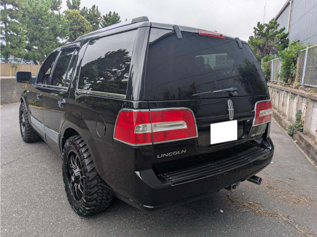 リンカーン ナビゲーター アルティメイト 5.4 4WD の中古車詳細