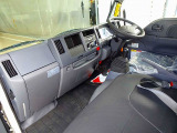AC PS PW SRS ABS キーレス 左電格ミラー ETC ドライブレコーダー ターボ 排気ブレーキ 坂道発進補助装置 フォグランプ トラクションコントロール