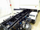 荷台内寸:300&times;159&times;38 新明和/SD2-32 三方開 手動シート(開き止め付) リアアオリ左右ピン差し加工 鳥居上部左右角出し(脱着可)/枕木取付 右シャシリアスライド用スイッチコード