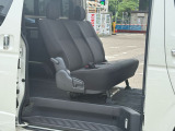 ちなみにハイエースはスーパーGL以上のグレードになると後席クーラー&ヒーターも標準装備!運転席とは独立してオンオフできるからすべての季節で快適に過ごせます。