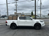 ハイラックス 2.4 Z GRスポーツ ディーゼル 4WD 1オーナー・ソフトシェル・特注キャリア